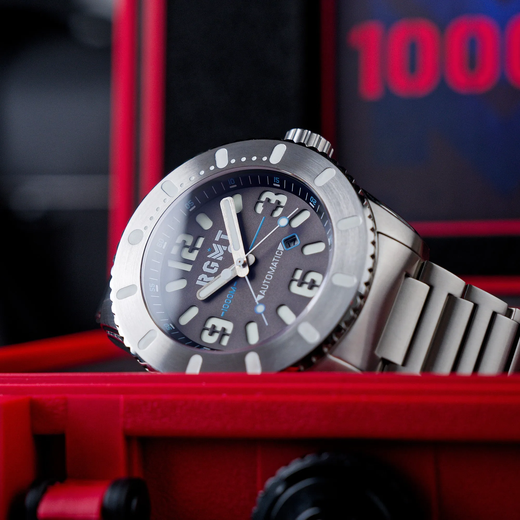 GUNMETAL GREY