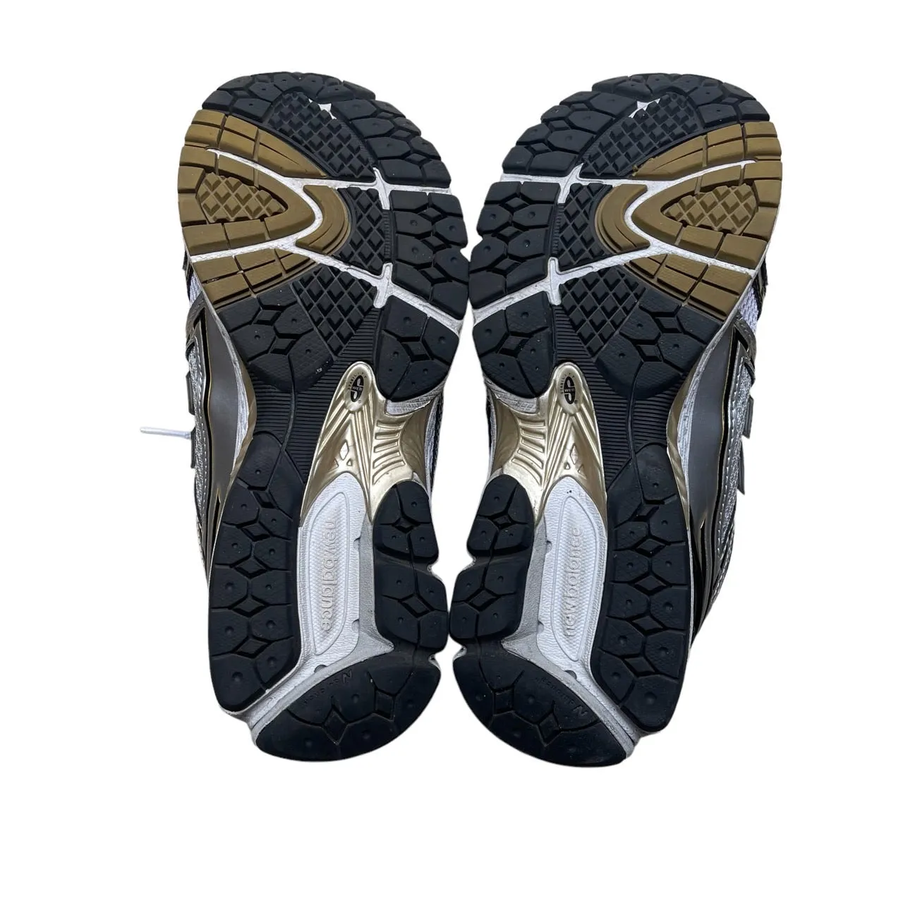 NEW BALANCE ニューバランス M1906R A ローカットスニーカー 785